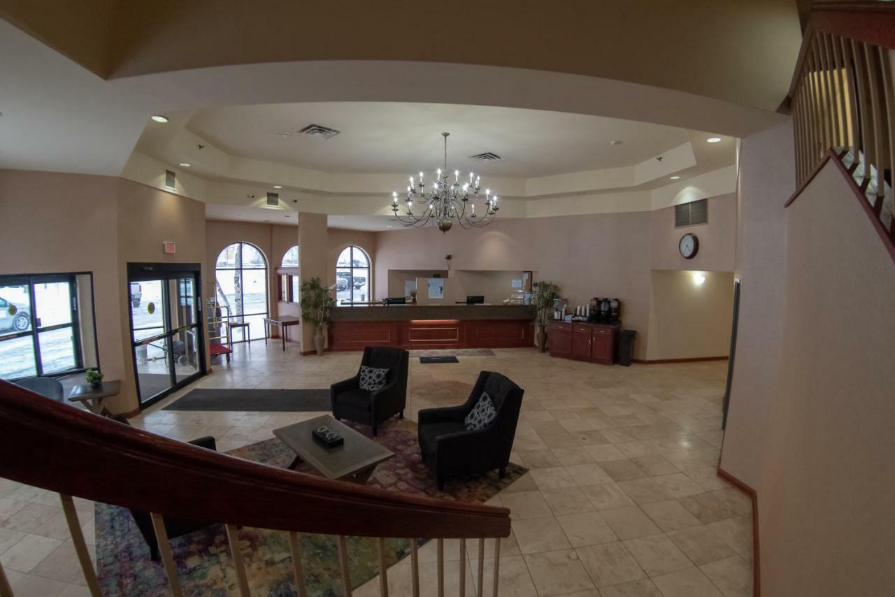 Baymont By Wyndham Shakopee Hotel Bagian luar foto